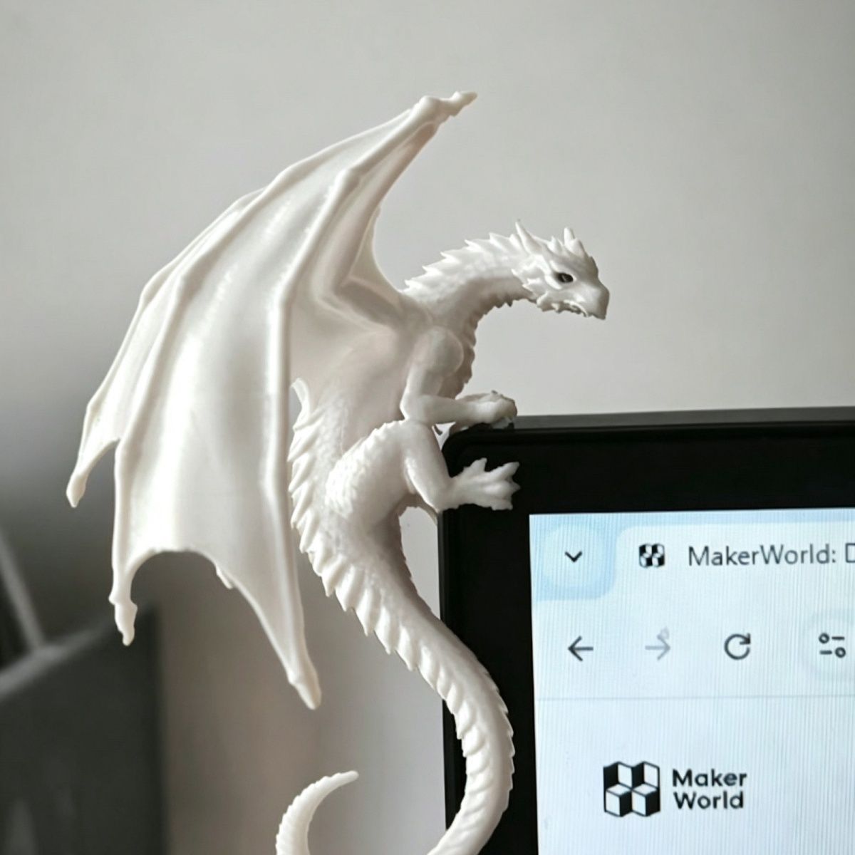 Крутая фигурка дракона для мон – обзор и цена Gaming Accessories Monitor